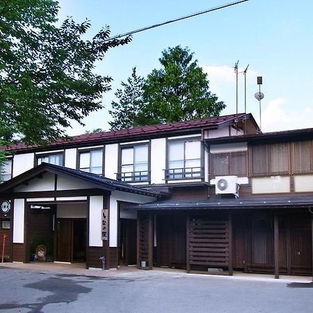 ホテル 越後田中温泉 しなの荘 津南町 エクステリア 写真