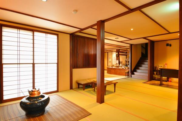 ホテル 越後田中温泉 しなの荘 津南町 エクステリア 写真