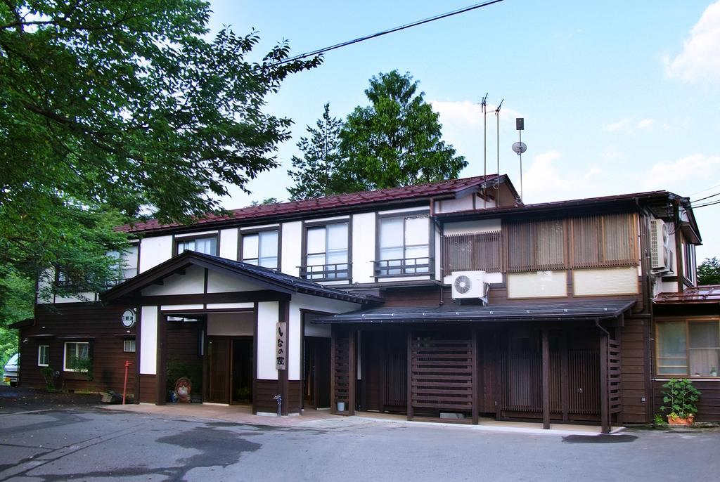 ホテル 越後田中温泉 しなの荘 津南町 エクステリア 写真