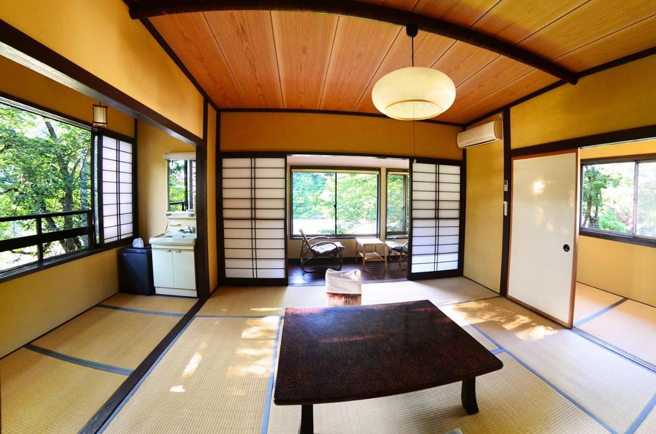 ホテル 越後田中温泉 しなの荘 津南町 エクステリア 写真